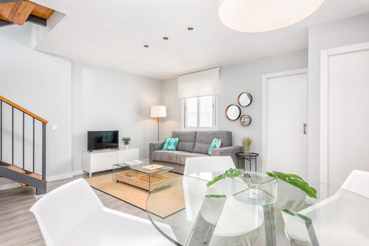 Iloftmalaga Martires Apartment Luaran gambar