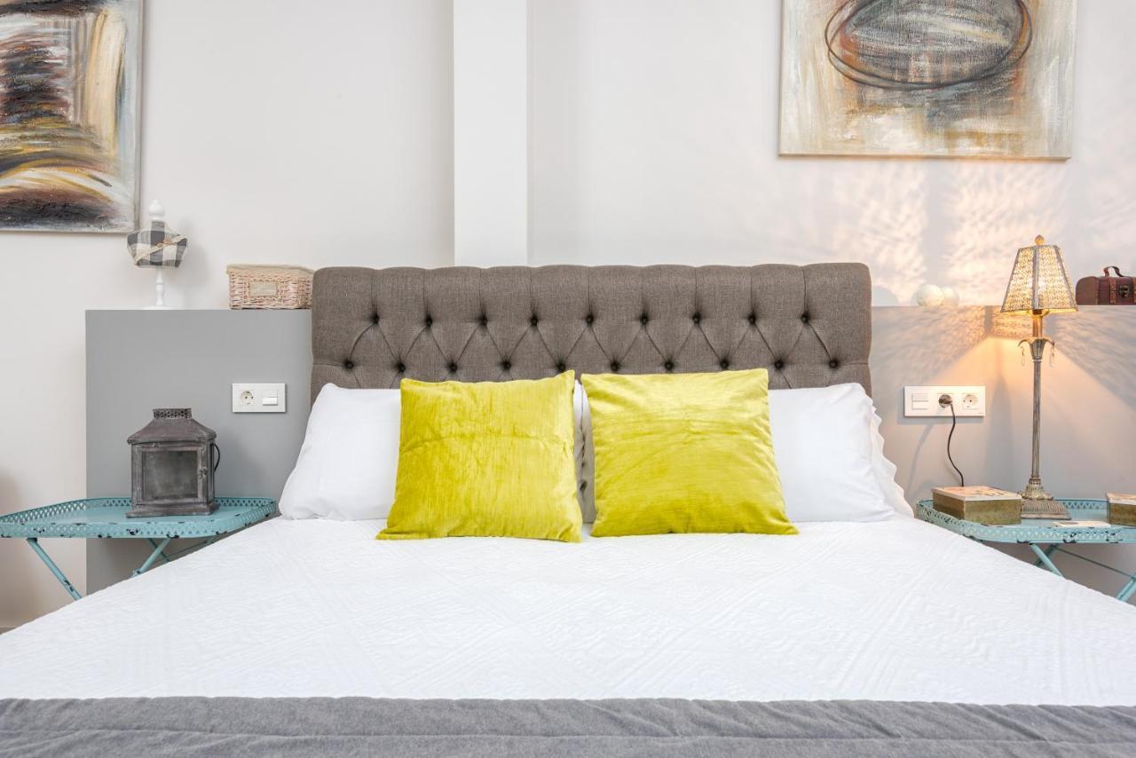 Iloftmalaga Martires Apartment Luaran gambar